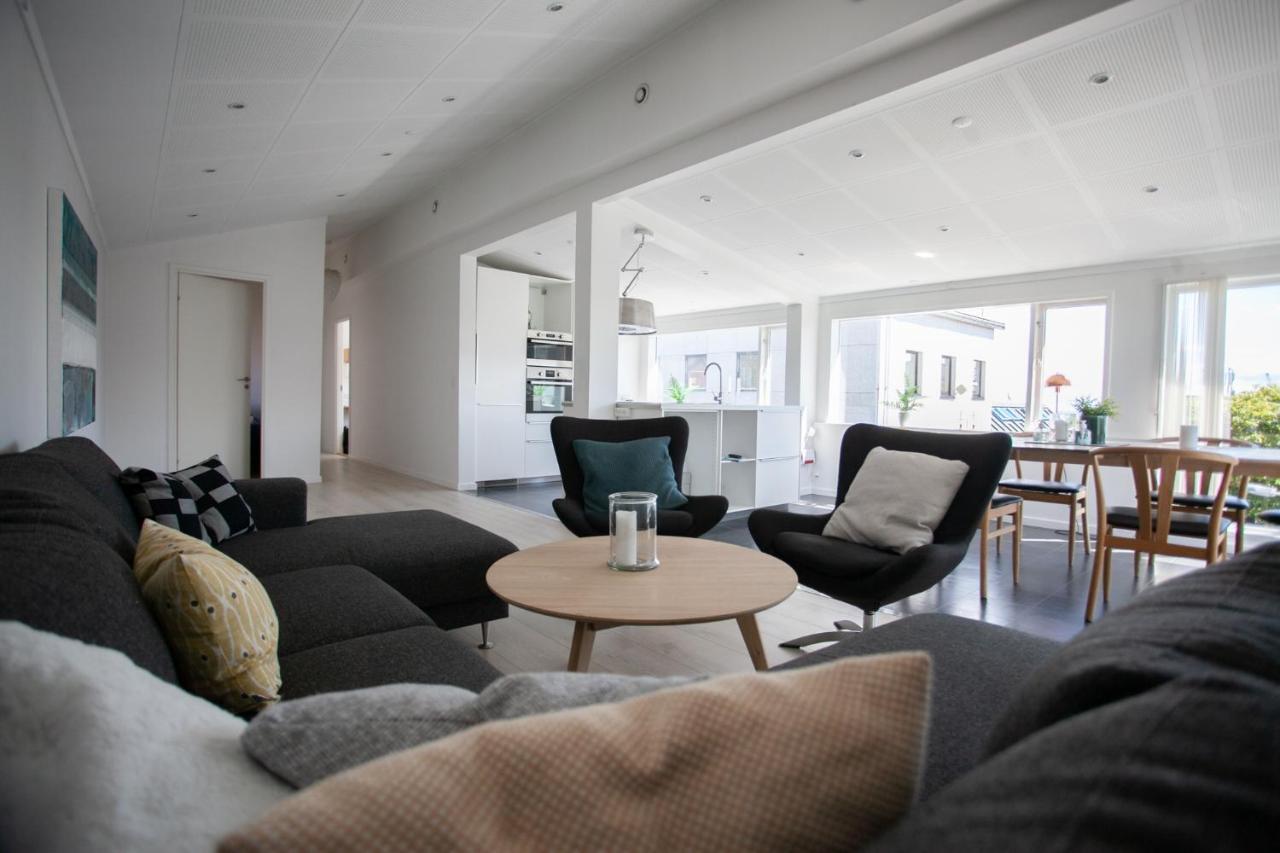 Apartments In Downtown ทอร์สเฮาน์ ภายนอก รูปภาพ