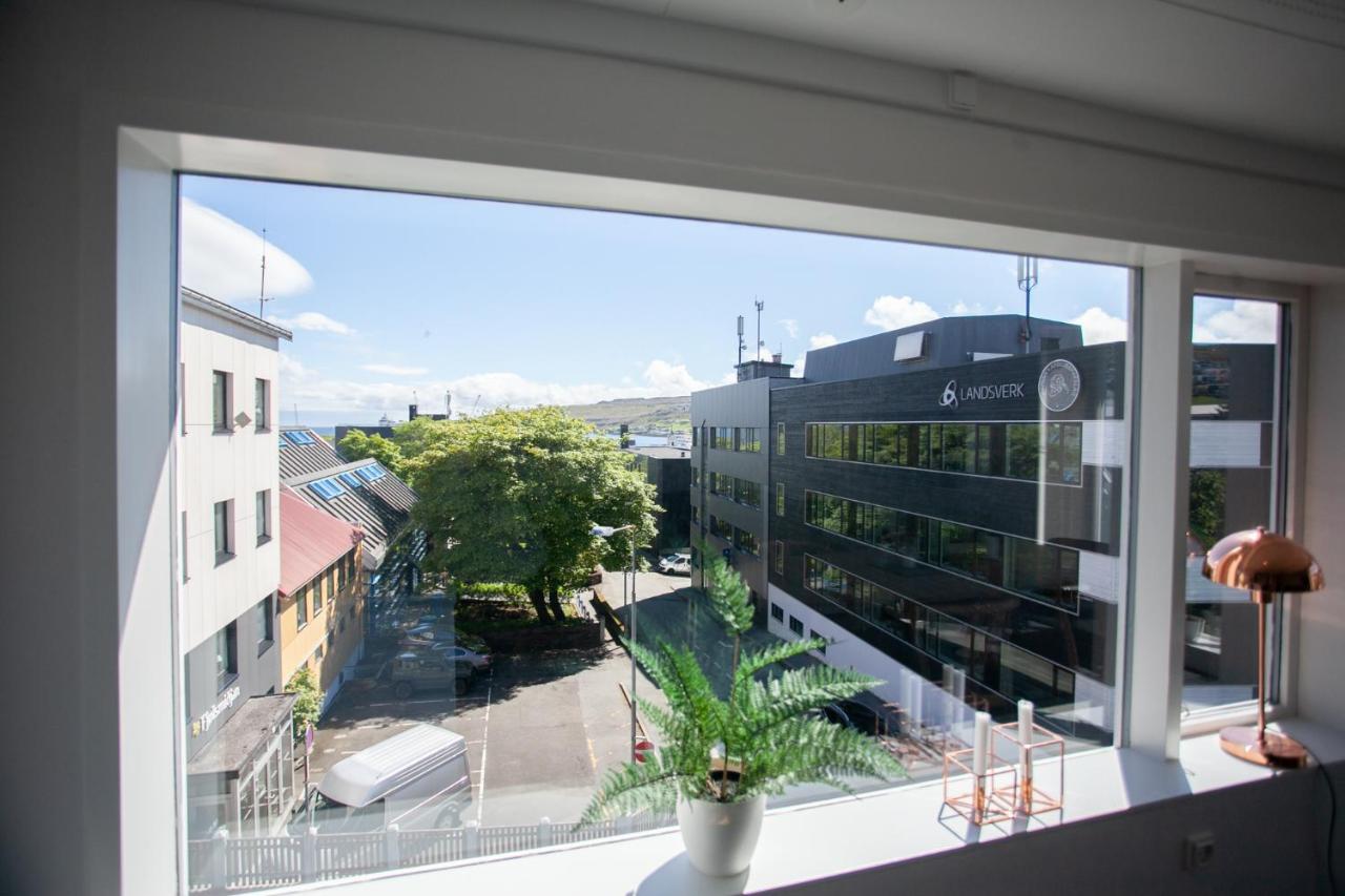 Apartments In Downtown ทอร์สเฮาน์ ภายนอก รูปภาพ